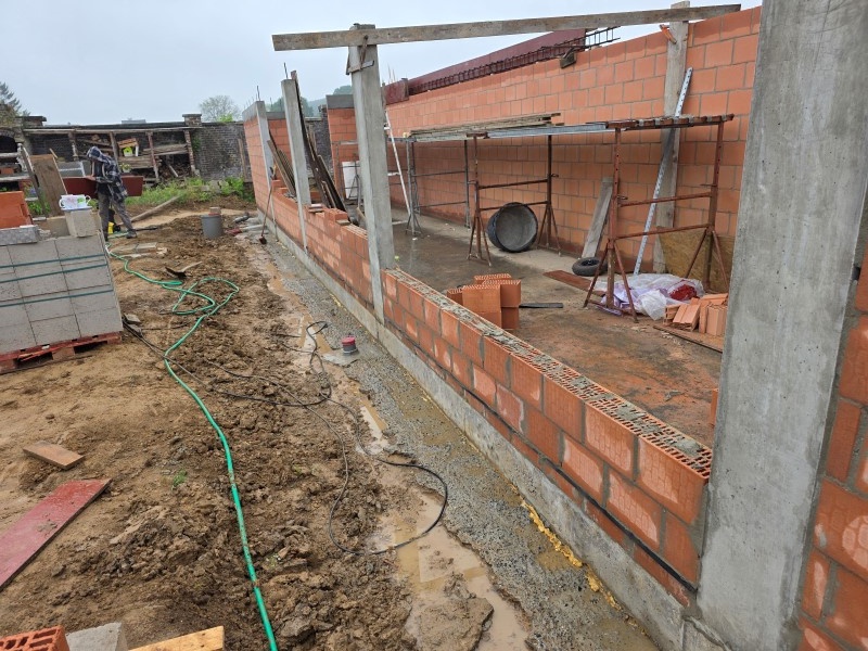 Aanbouw Velzeke